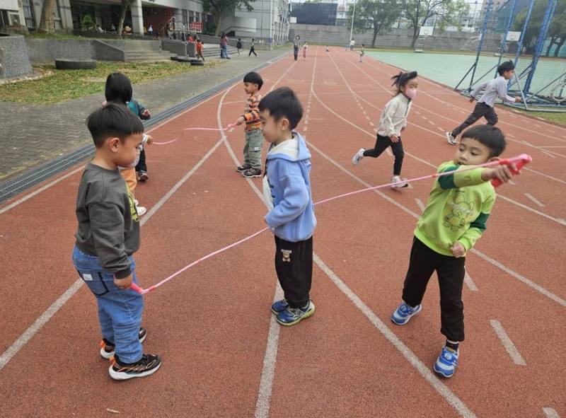 公立幼兒園延長照顧服務活動內容多元