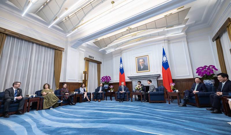 President Lai Ching-te meets with a delegation led by Chair of the Natural Resources Committee of the United States House of Representatives Bruce Westerman.