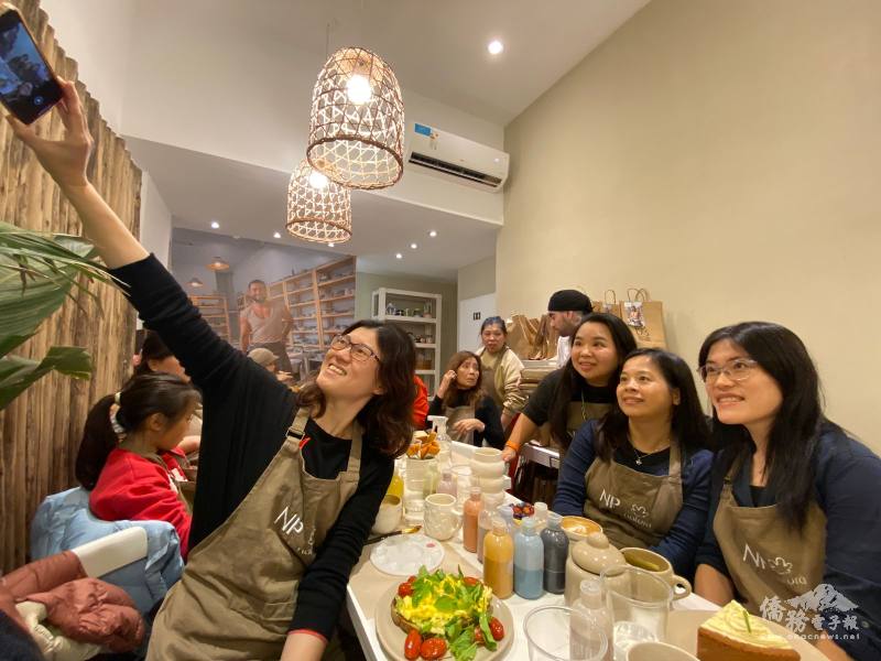 體驗DIY之餘的自拍