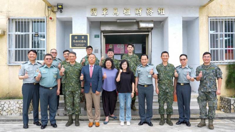 國防部副部長柏鴻輝慰問馬祖財務組官兵
