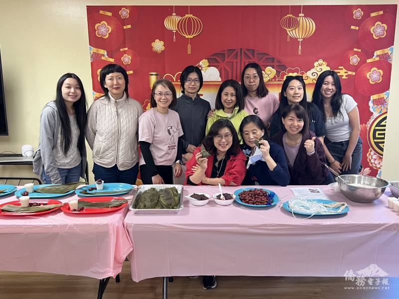 愛飛揚中文學校學生開心參加端午節慶祝活動