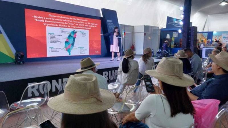 駐巴西代表處26日至31日前往巴西北部宏東尼亞國際農業博覽會舉辦「台灣產業暨商機說明會」及貿易洽談會，當地企業踴躍出席。（駐巴西代表處提供）