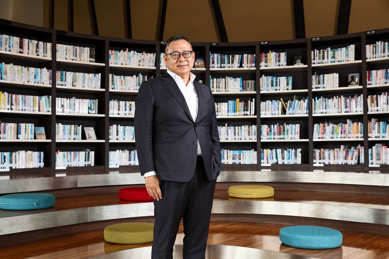 中信銀今年獲金管會同意，將在印度申設古吉拉特邦金融特區（GIFT City）分行。中信銀國際法金事業總處長林永健表示，稅務優惠將是GIFT City分行很大的機會，將吸引外資金融業務從新加坡、香港轉至印度，業務範圍除專注於企業放款與投資，中信銀也鎖定當地企業的美元跨境融資服務。