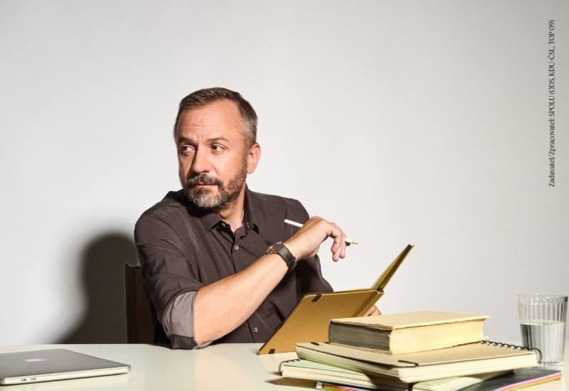 捷克科研創新部長傑尼雪克表示，捷克真正的盟友是民主的台灣，而不是必須防範的北京威權政權。(FB@Marek Ženíšek)