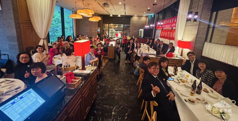 全體出席人員大合照