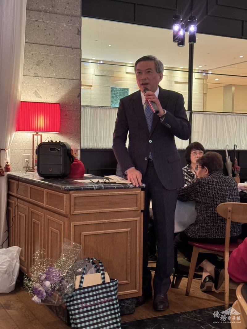 駐日本代表處副代表周學佑致詞