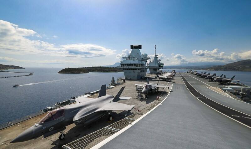 由英國最先進航空母艦「威爾斯親王號」領軍的航艦打擊群，預計數週內進入印太區域水域。（英國國防部提供） (圖：中央社)