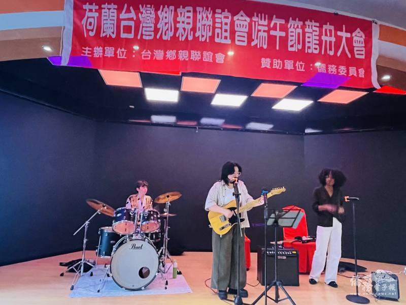 Truth Ring Back樂團精采的表演