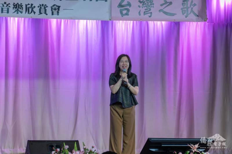 洛杉磯文教中心主任鍾佩珍感謝主辦團隊的用心與熱情，讓僑胞透過音樂連結臺灣