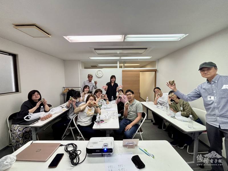 駐大阪辦事處與福爾摩沙臺灣華語教室舉辦「臺日文化交流活動」，每位學員均獲得美味粽子
