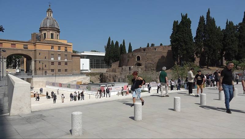 歷經5年整修，羅馬「奧古斯都大帝廣場」6日終於重新向大眾開放，這座以古羅馬開國君主奧古斯都為名的廣場，是羅馬歷史與藝術重要地標