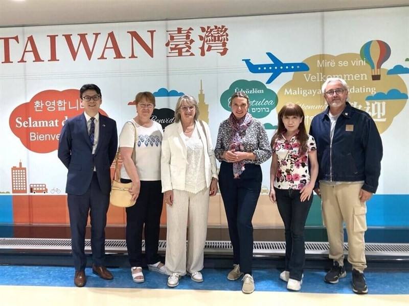 Members of a French National Assembly delegation, led by Marie-Noëlle Battistel, president of the Assembly's Taiwan-France Friendship Group, pose for a photo upon their arrival at Taiwan Taoyuan International Airport on Sunday. Photo courtesy of MOFA June