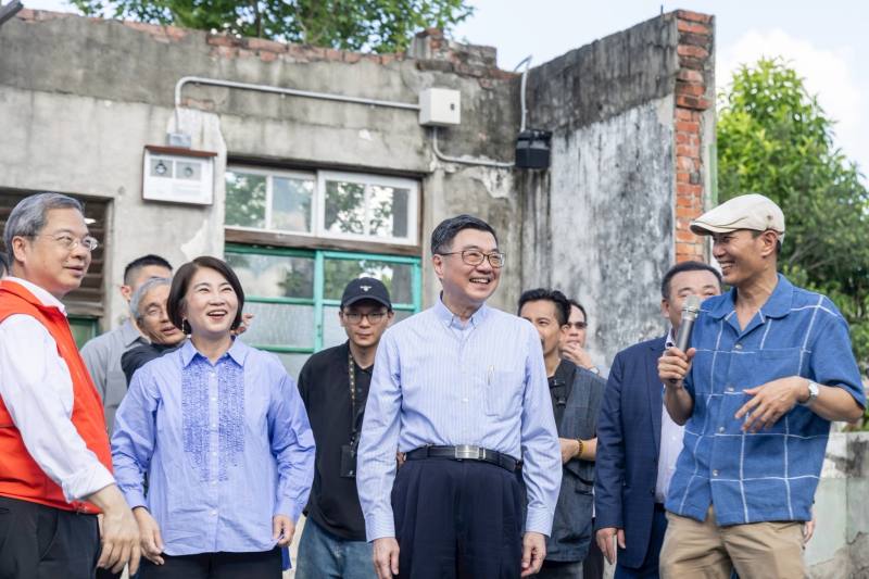 卓院長7日訪視屏東勝利星村創意生活園區照片_1