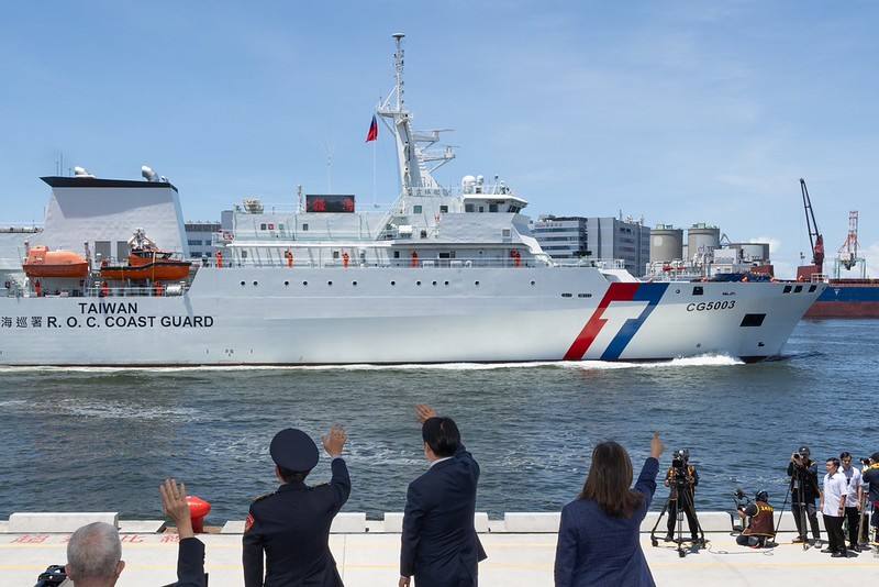 賴清德總統8日上午前往高雄視導「海安12號」演習