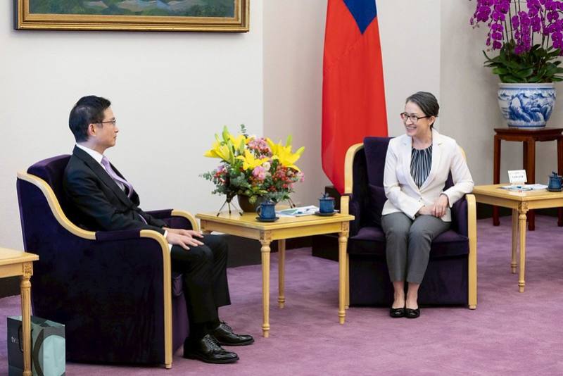 蕭美琴副總統13日上午接見「中華民國創業投資商業同業公會」