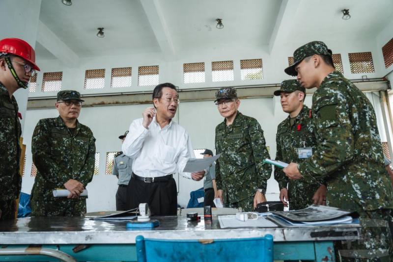 顧部長視導陸軍機步269旅，肯定官兵認真執行各項任務