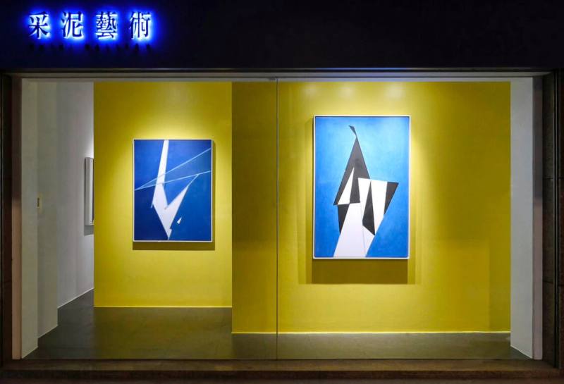 藝術家霍剛推出新展「我的繪畫是我們之間的橋樑」，匯聚其不同時期創作，即日起在台北采泥藝術展出至7月27日。（采泥藝術提供）