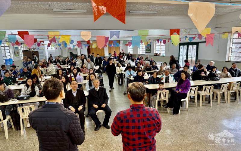 尤正才應邀參加臺語堂和葡文堂的聯誼會