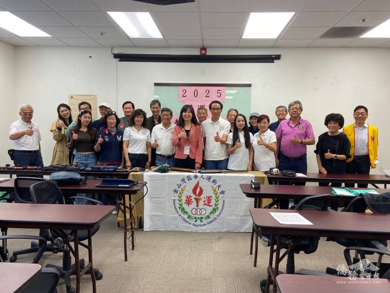 參加講座選手與貴賓合影