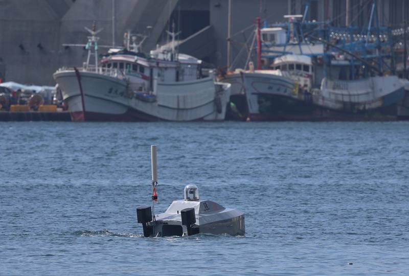 圖為碳基科技「碳險家一號」，以碳纖維製成，外層具有匿蹤塗料，可以降低約90%被敵軍偵查到的風險