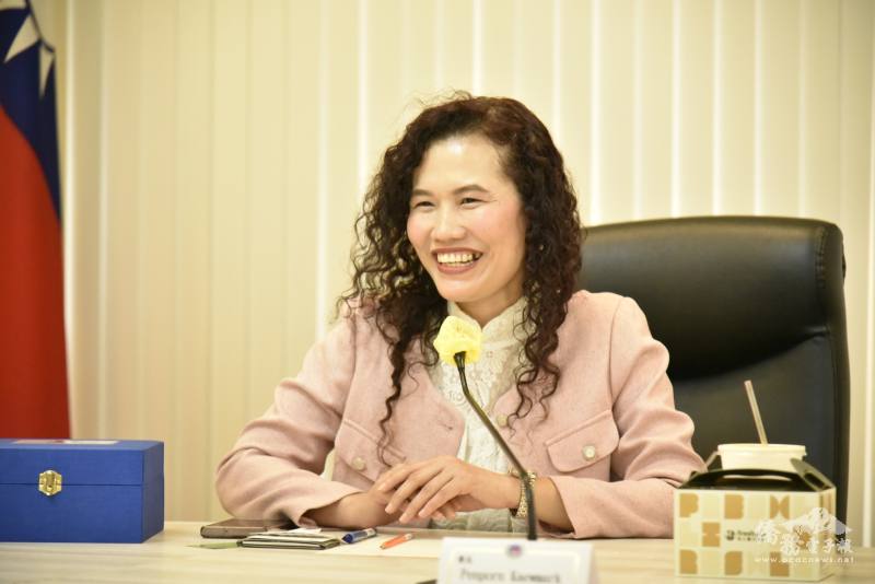 泰國中華國際學校團長暨教務長Penporn Kaewmark致詞