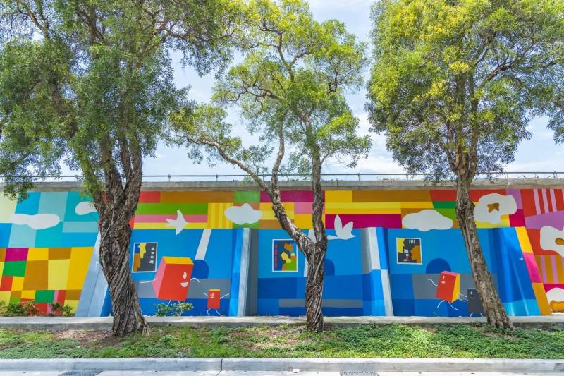 Jamie Wu’s mural on Songhe Street, Time Machine Stroll