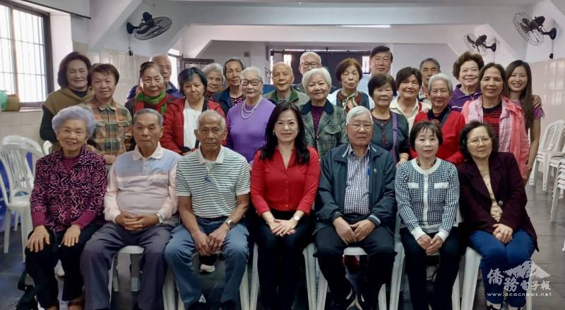 巴西臺灣同鄉會會員於選舉後合影留念
