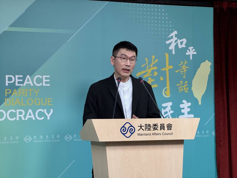 陸委會19日下午舉行例行記者會，梁文傑主持並回應以伊衝突與撤僑相關議題