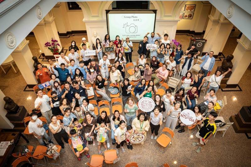 國立臺灣大學國際處舉辦端午文化活動，家庭與學生共度佳節