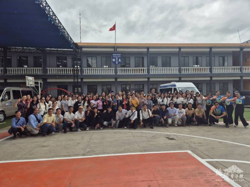 在師生互道珍重與祝福的溫馨氛圍中，本屆研習會劃下圓滿句點