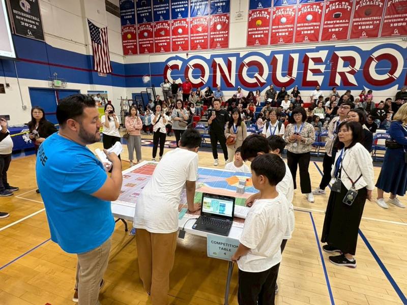 C-STEM機器人競賽