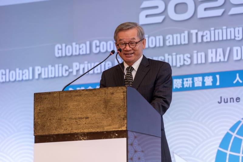 國科會主任委員吳誠文出席GCTF國際研習營開幕典禮致詞強調，面對當前各種災害風險，防災科技必須走入社會，成為公共服務的支柱。