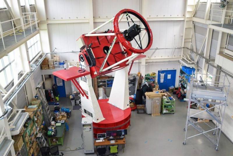 中央大學天文所參與美國推動的魯賓天文台「時空巡天傳世計畫」（LSST），將於墨西哥設置2米望遠鏡，配合LSST的巨量數據，在第一時間（3小時時區）確認相對明亮天體的本質。（中央大學提供）