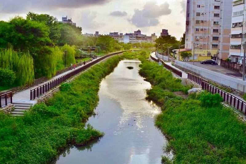 雲林溪上中下游段整體水環境與景觀改善工程，榮獲2025年全球卓越建設獎「公部門基礎建設與環境適意工程類」金獎。（雲林縣政府提供）