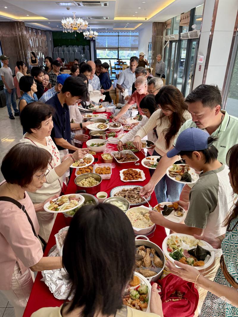 一人一道菜，拼出家的味道與熱情