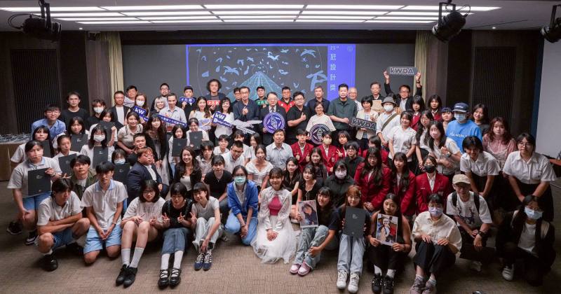 台電第25屆瓩設計獎首度以電力生態共融為主題，吸引近1200名設計人大展身手，競賽結果25日出爐。