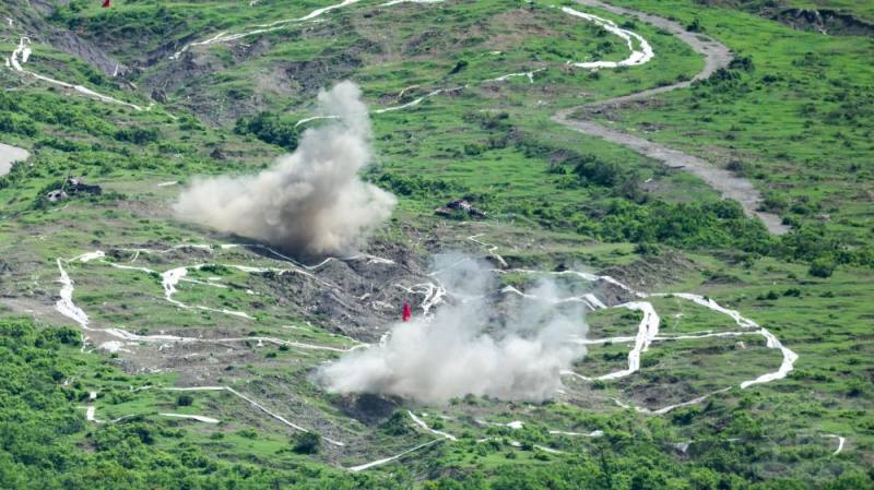 2.75吋海神火箭彈成功命中目標區。（青年日報提供）