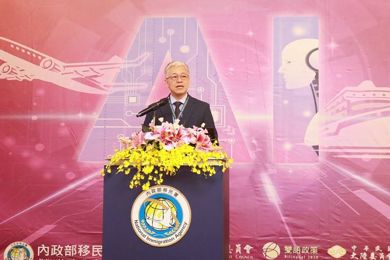 內政部常務次長吳堂安於主持開幕典禮