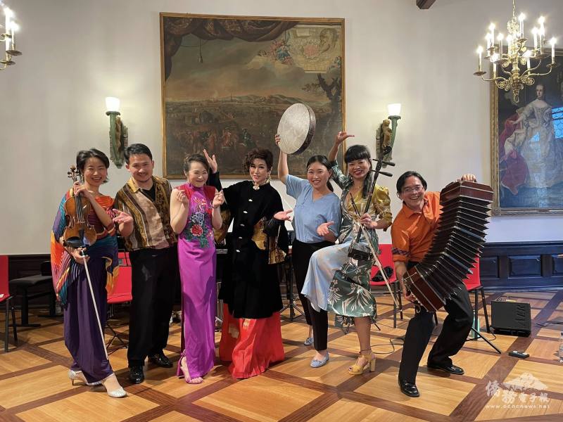 演出陣容包含五國音樂家，由左至右為淺山薰、吳冠漢、石易巧、陳禹安、李敏慈、張巧驊和吳睿然