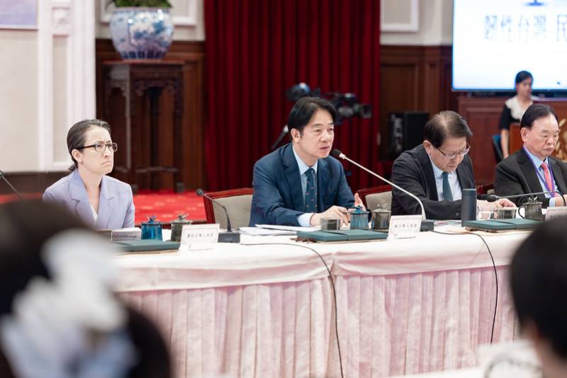 總統主持「全社會防衛韌性委員會第4次委員會議」