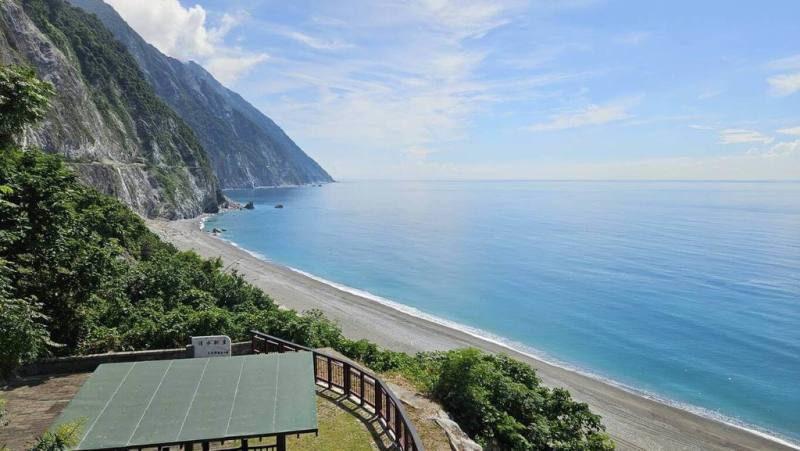 太魯閣國家公園崇德遊憩區因0403強震受創，歷經1年多時間修復，將於7月1日重新開放，可欣賞太平洋美景。（太管處提供）