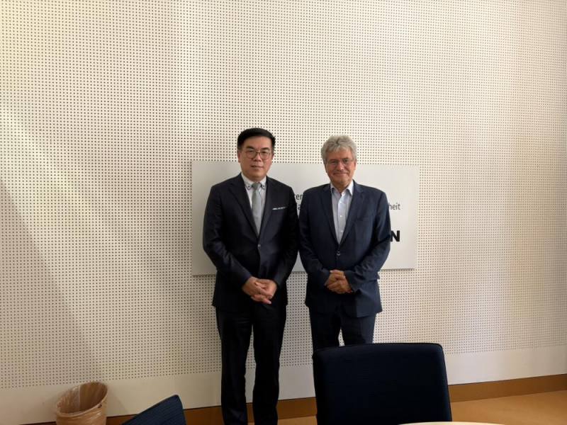 環境部彭啓明部長率團赴德取經