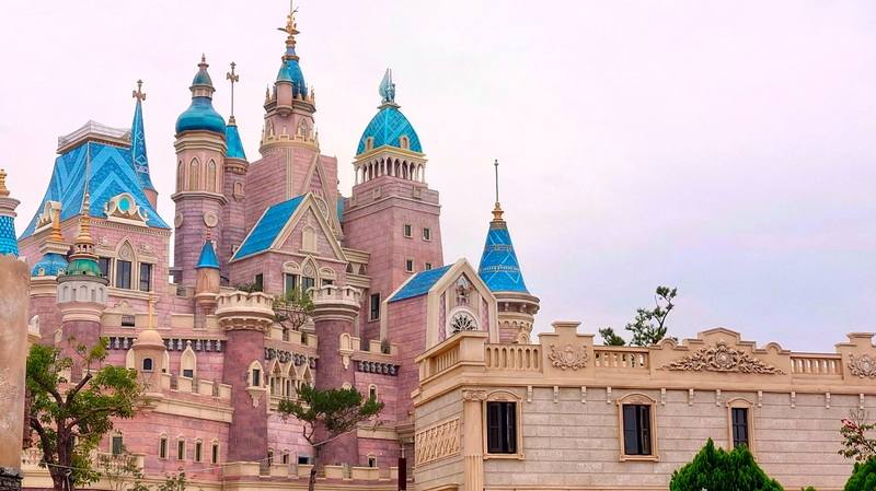 有「台版迪士尼」之稱的歐樂沃築夢城堡7月將試營運，嘉義縣文化觀光局預期帶來大量人潮，將規劃連接遊程讓周邊景點也受益