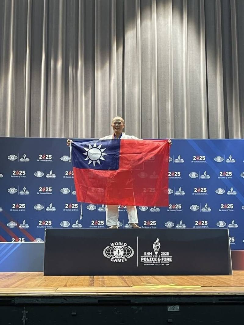 彰化縣警察局訓練科長林世明（圖）日前參加在美國舉行的世界警察消防運動會，順利於柔道項目奪下金牌，這也是台灣代表隊本屆首面金牌。（彰化縣政府提供）
