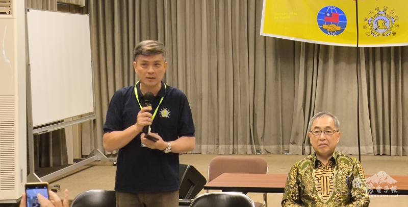 東爪哇留臺校友會副會長賴流民致詞