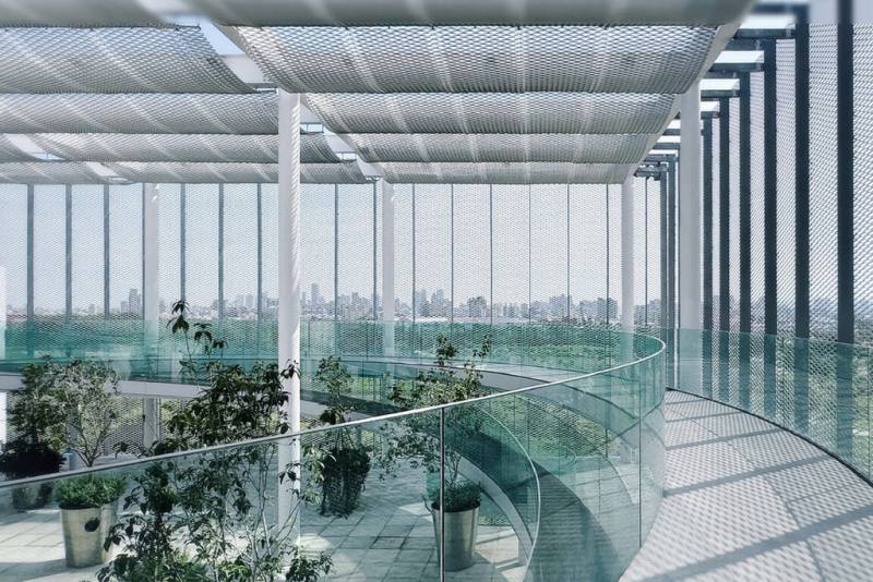 2025好感空間展將於3日至6日在大台南會展中心舉行，藝術修復師蔡舜任與汽車及鋼鐵業者合作參展，打造讓藝術品融入生活的未來典藏空間。（蔡舜任提供）