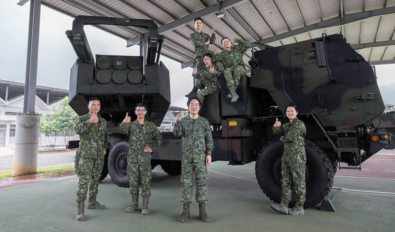 總統為漢光演習實施精神勗勉　勉勵國軍運用各界物力與民力共同生存　打造全社會防衛韌性