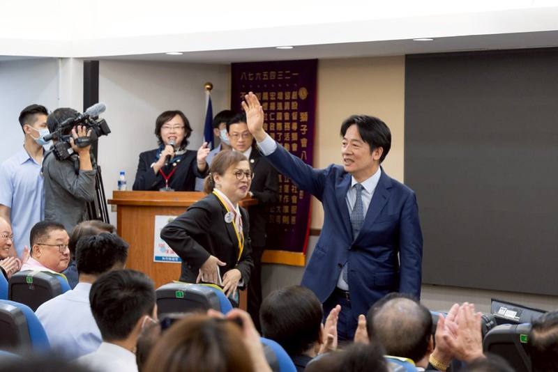 總統出席「『團結國家十講』第四講－國際獅子會MD300A 1區真情服務分享成功」