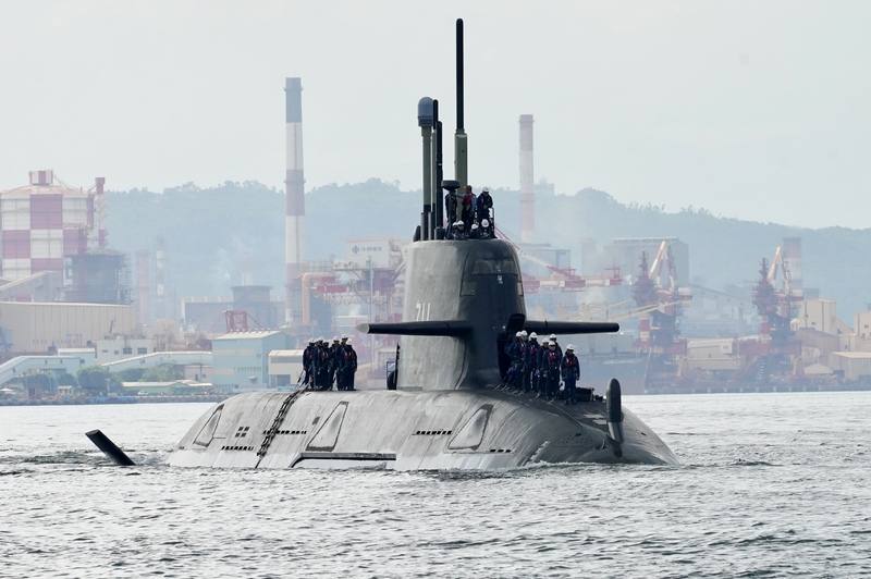 國造潛艦原型艦海鯤艦3日進行第3次海測，持續完成後續的測試