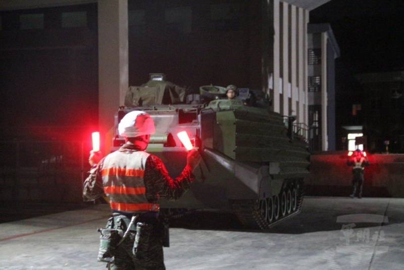 海軍因應防颱準備，完成兵力預置。（海軍司令部提供）